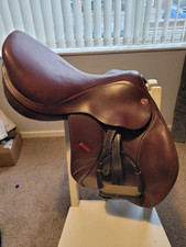 Kieffer Arezzo FL 17” jump Saddle