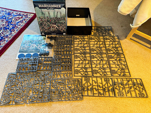 Warhammer 40k tyranids combat - tyranids,