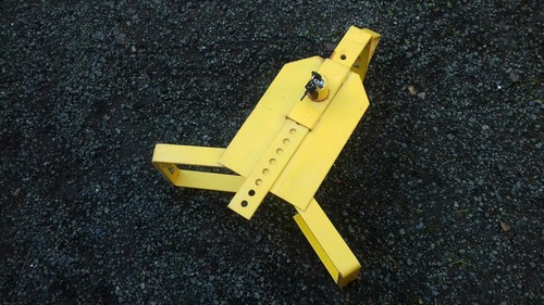 Trailer wheel clamp - trailer, clamp*caravan