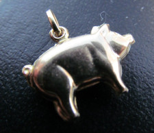 Vintage 9ct gold pig charm