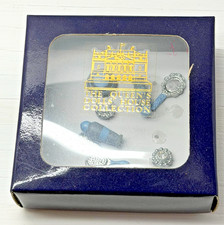 QUEEN MARYS DOLLSHOUSE