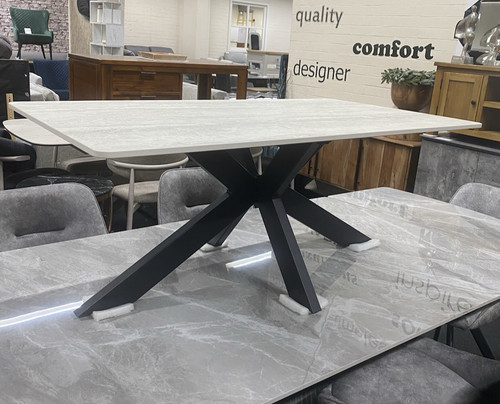 New contemporary natural - new,
