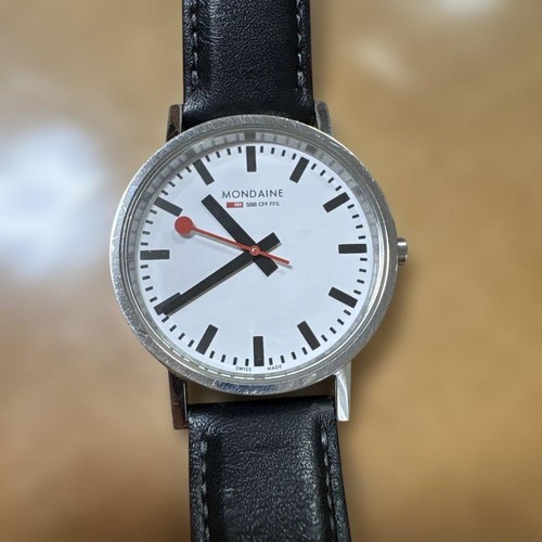 Mondaine watch analog - mondaine,