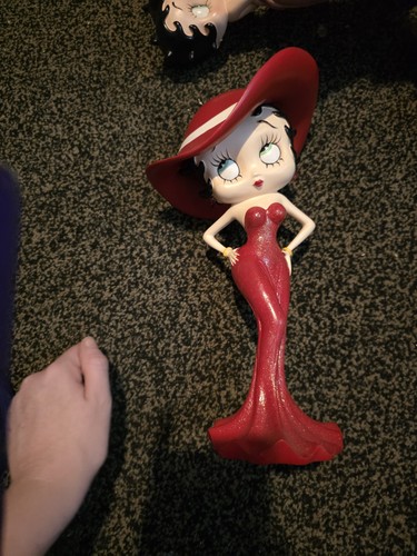 Betty boop figurine with - figurine,