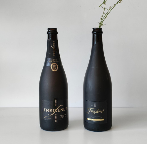 Empty freixenet cordon - 2, x