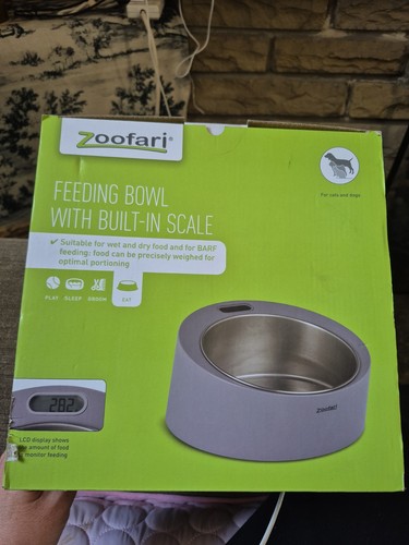Zoofari pet dog - pet, cat