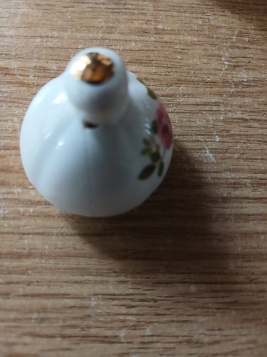 Fine bone china cottage - "cottage, rose
