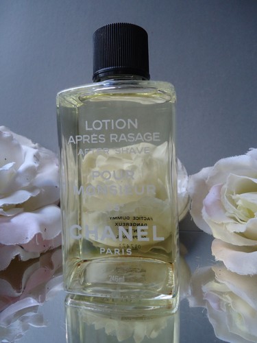Display chanel pour - display,