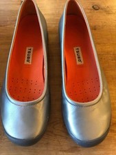 BOXED HARDLY WORN GENUINE TSUBO ELATH SILVER BALLET STYLE RUBBER SOLE SIZE 40
