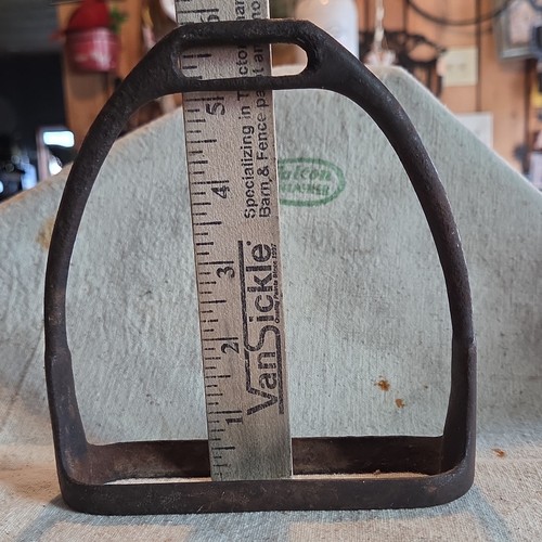 Antique cast iron - cast, western