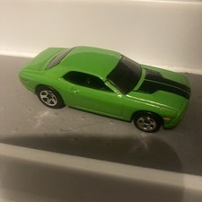 Hotwheels 2007 'First Edition'  DODGE CHALLENGER CONCEPT  GREEN VGC loose