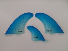 MR TWIN FIN + trailer FIBREGLASS surfboard compatible with FCS II style boxes