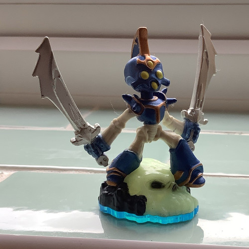 Skylanders chop character - skylanders,