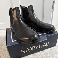 Harry Hall Buxton men’s