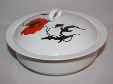 Wedgwood - Corn Poppy - Susie