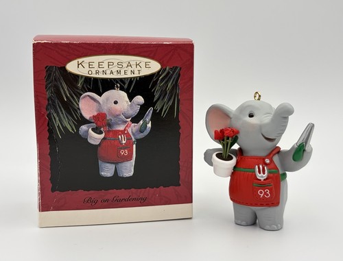 Hallmark keepsake ornament big - hallmark,