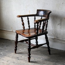 Antique 19th century country made elm captains chair, smokers bow, Victorian arm