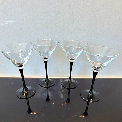 Set martini glasses clear - of, 4