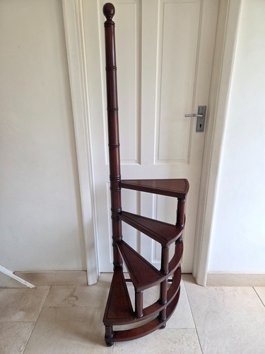 Large spiral curved wooden - large,