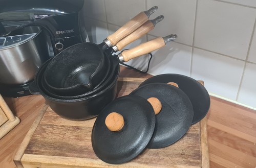 Cast iron sauce - iron, pan