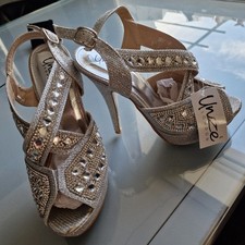 Stunning Diamante Rhinestone