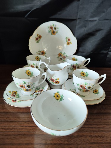 Heathcote china tea piece - 15,