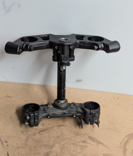 Ktm 390 yoke - ktm,