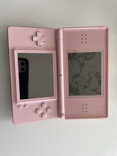 Pink Nintendo DS Lite, Bundled