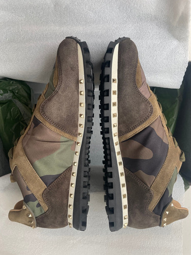 New rare authentic valentino - new,