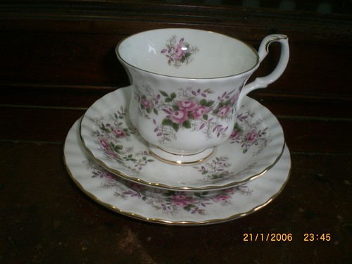 Royal albert lavender rose - albert,