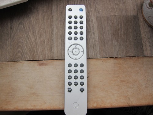 Cambridge azur amp - cambridge, remote