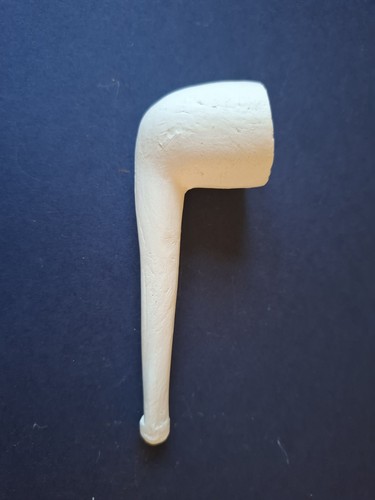 Antique clay pipe - antique, pipe.