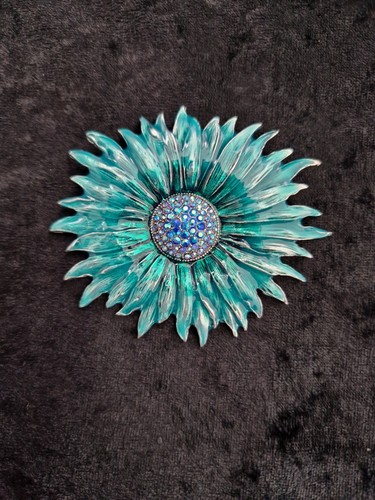 Large sunflower brooch - large,
