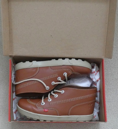 Kickers boots tan size - kickers,