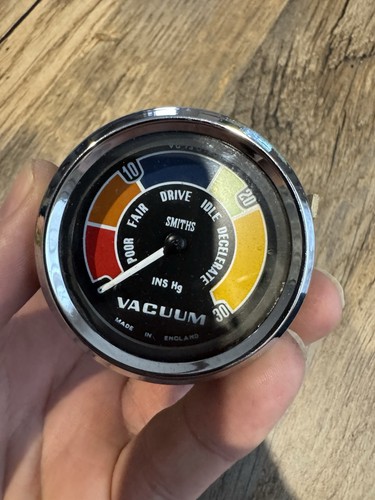 Classic car smiths - smiths, vacuum