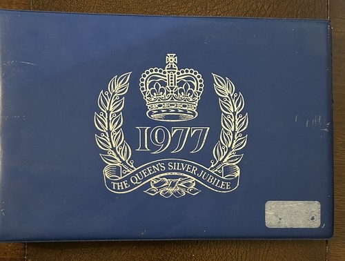 Qeii british commonwealth 1977 - british,