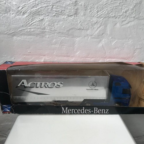 Newray scale model truck - scale,