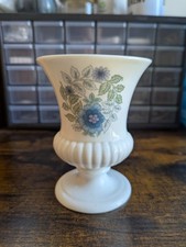 Wedgewood Small Tapered Posy