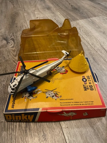 Dinky sea king helicopter 724 - helicopter,