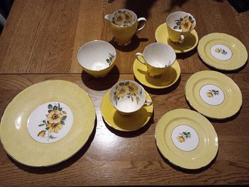 Royal sheraton bone china - royal,