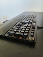 Razer Huntsman Elite Opto-Mechanical Gaming Keyboard (Purple Clicky Switches)