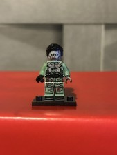 ZOMBIE 2 Customised Lego