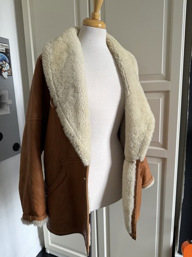 Vintage sheepskin coat size - sheepskin,