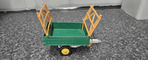Britains farm green hay straw - green, hay/straw