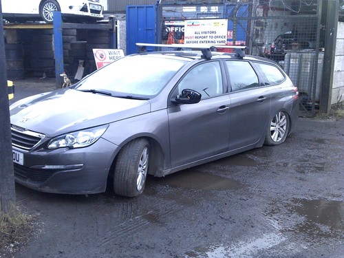 Peugeot 308 2015 - peugeot, hdi