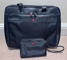 Wenger Black  Zipped Laptop Bag The THEA. Small matching purse. Multiple pockets