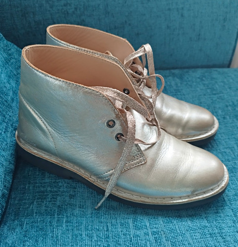 Clarks desert metallic silver - clarks,