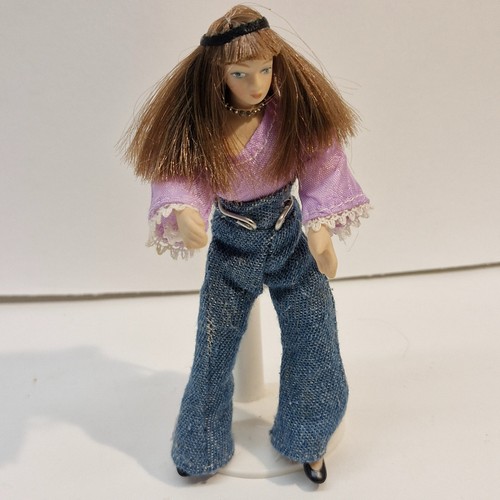 12th scale dolls - 1:12th,
