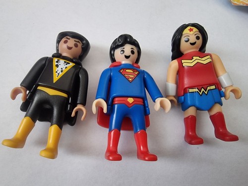 Kinder egg dc playmobil - ×,