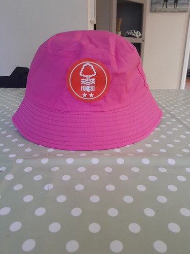 Pink nottingham forest - pink,